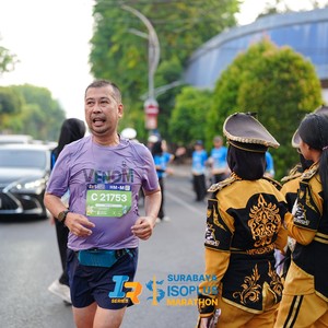 Race photo from SURABAYA ISOPLUS MARATHON 2026