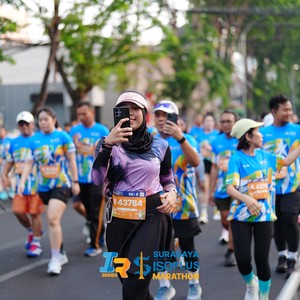 Race photo from SURABAYA ISOPLUS MARATHON 2026