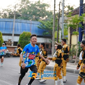 Race photo from SURABAYA ISOPLUS MARATHON 2026