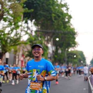 Race photo from SURABAYA ISOPLUS MARATHON 2026