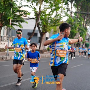 Race photo from SURABAYA ISOPLUS MARATHON 2026