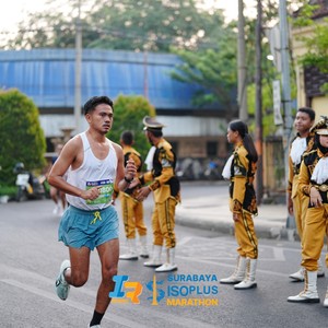 Race photo from SURABAYA ISOPLUS MARATHON 2026