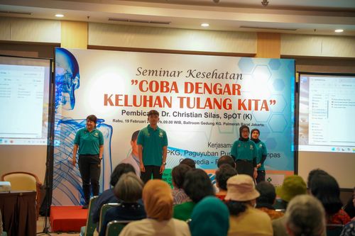 Race photo from Seminar Kesehatan : Coba Dengar Keluhan Tulang Kita