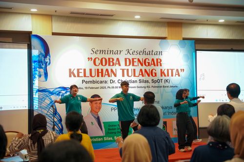 Race photo from Seminar Kesehatan : Coba Dengar Keluhan Tulang Kita
