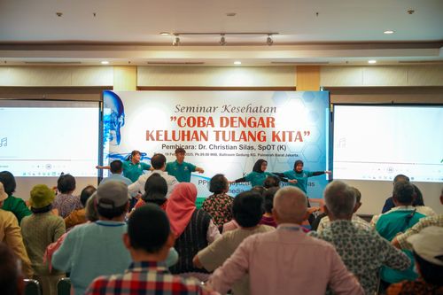 Race photo from Seminar Kesehatan : Coba Dengar Keluhan Tulang Kita