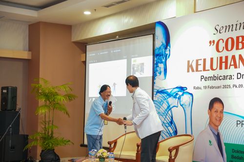 Race photo from Seminar Kesehatan : Coba Dengar Keluhan Tulang Kita