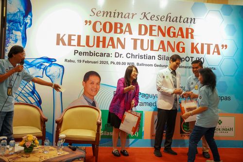 Race photo from Seminar Kesehatan : Coba Dengar Keluhan Tulang Kita