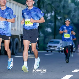 Race photo from BOGORUN 2026
