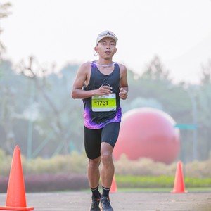 Race photo from BOGORUN 2026