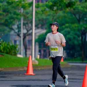 Race photo from BOGORUN 2026