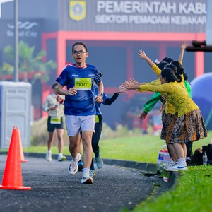Race photo from BOGORUN 2026