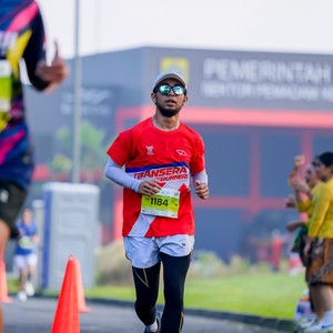 Race photo from BOGORUN 2026
