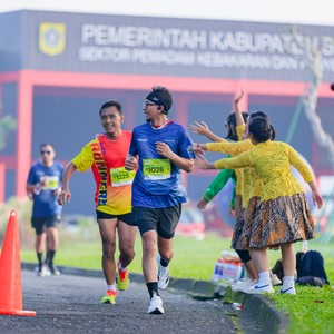 Race photo from BOGORUN 2026
