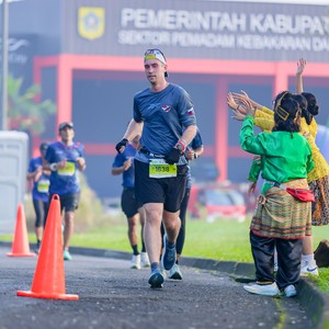 Race photo from BOGORUN 2026