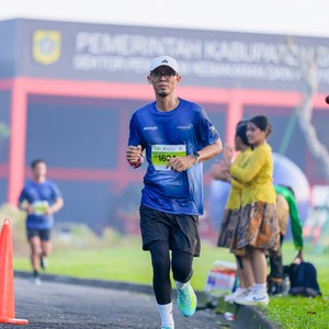 Race photo from BOGORUN 2026