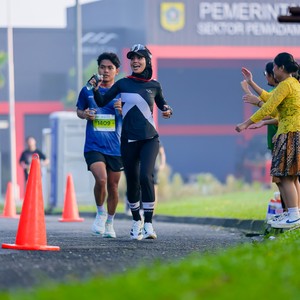 Race photo from BOGORUN 2026