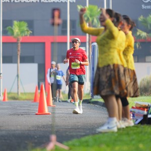 Race photo from BOGORUN 2026