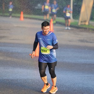 Race photo from BOGORUN 2026