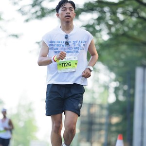Race photo from BOGORUN 2026