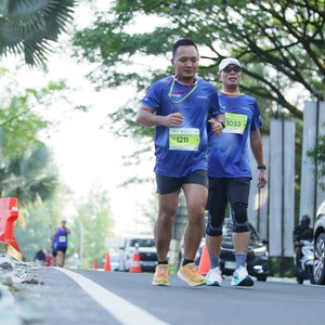 Race photo from BOGORUN 2026