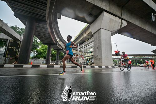 Race photo from Smartfren Run 2024