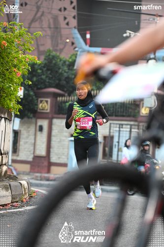 Race photo from Smartfren Run 2025 
