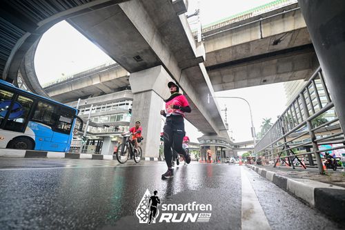 Race photo from Smartfren Run 2024