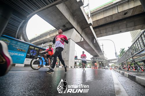 Race photo from Smartfren Run 2024