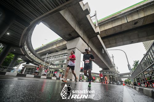 Race photo from Smartfren Run 2024