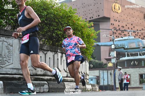 Race photo from Smartfren Run 2025 