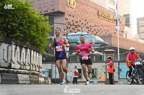 Race photo from Smartfren Run 2025 