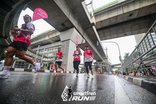 Race photo from Smartfren Run 2024
