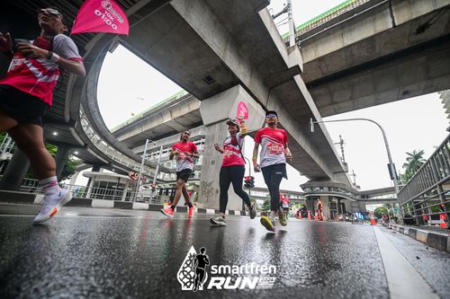 Race photo from Smartfren Run 2024