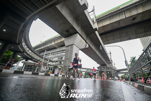 Race photo from Smartfren Run 2024