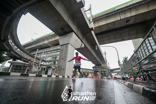 Race photo from Smartfren Run 2024