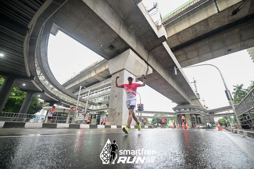 Race photo from Smartfren Run 2024