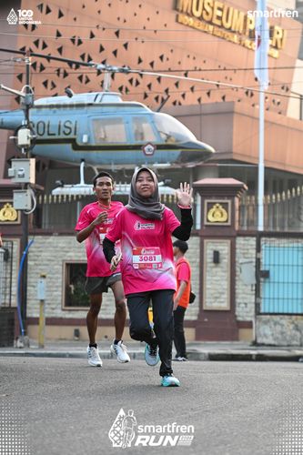Race photo from Smartfren Run 2025 