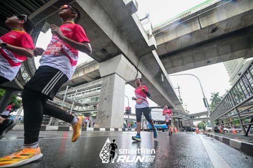 Race photo from Smartfren Run 2024