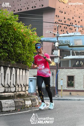 Race photo from Smartfren Run 2025 