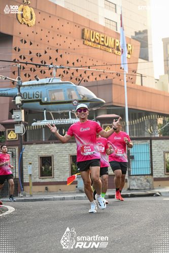 Race photo from Smartfren Run 2025 