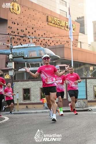 Race photo from Smartfren Run 2025 