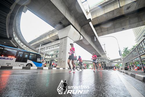 Race photo from Smartfren Run 2024
