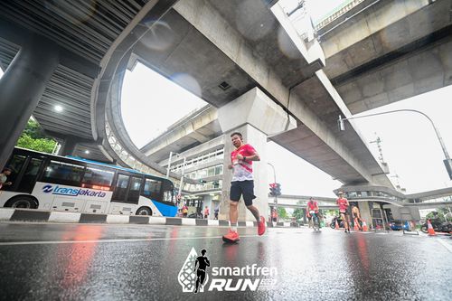 Race photo from Smartfren Run 2024