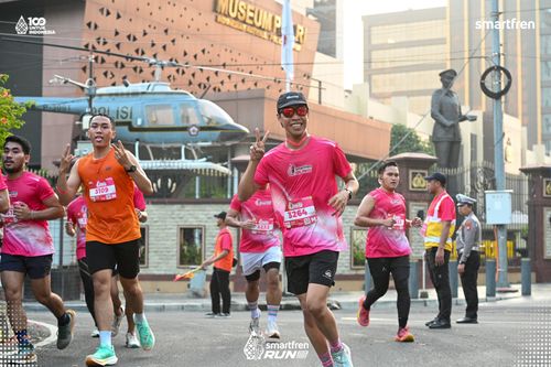 Race photo from Smartfren Run 2025 