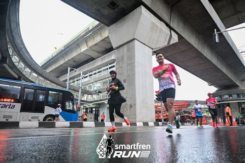 Race photo from Smartfren Run 2024