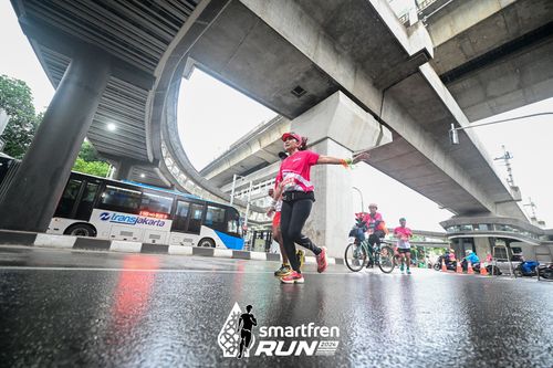 Race photo from Smartfren Run 2024