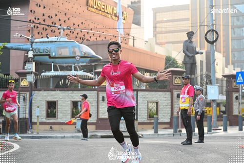 Race photo from Smartfren Run 2025 