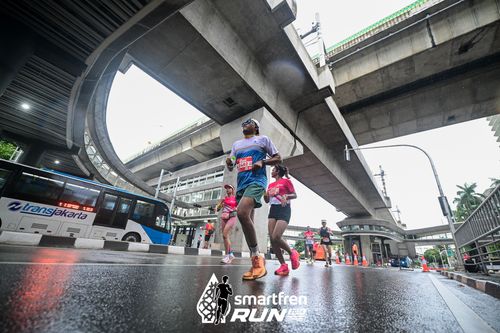 Race photo from Smartfren Run 2024