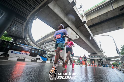 Race photo from Smartfren Run 2024