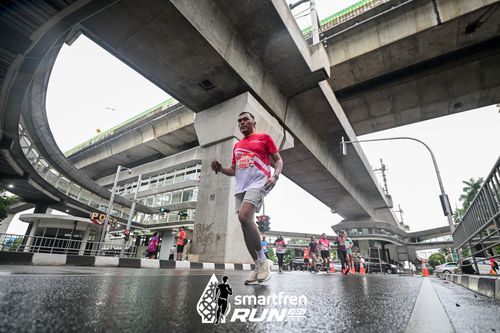 Race photo from Smartfren Run 2024
